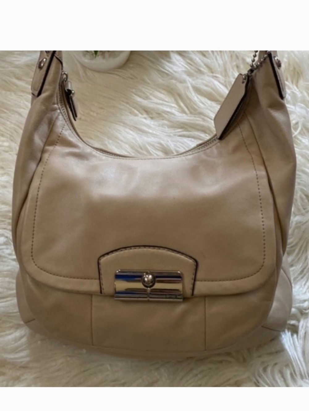 Coach Kristin Beige Nude Genuine Leather Hobo Bag with Hangtag